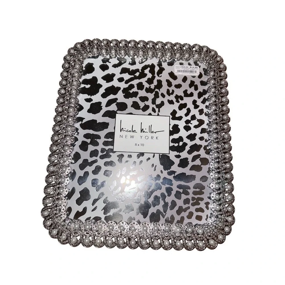 Nicole Miller Picture‎ Frame 8x10 Silver Beaded Scalloped Edge Wall/Easel chic